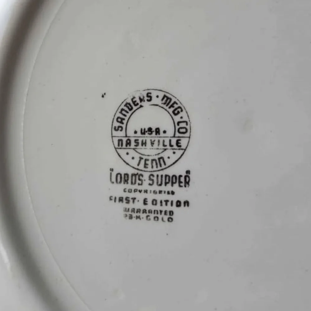 White Ceramic Dinnerware Plate with Fluted Edge